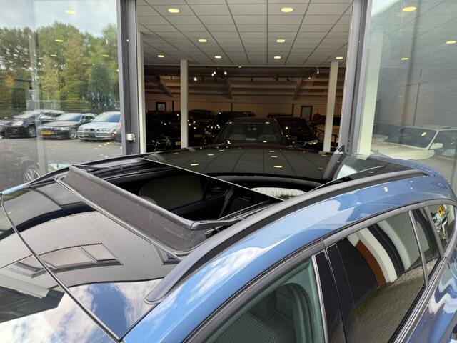 Ford FOCUS Wagon 1.0 EBH ST-Line X,Pano,Gr. Navi,Digi Displ.,B/O,Camera,Stoelverw,