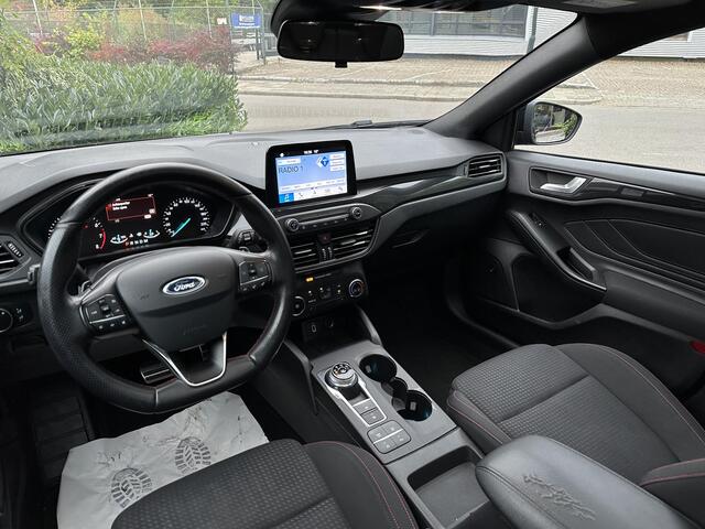 Ford FOCUS 1.5 EcoBoost ST Line Business
