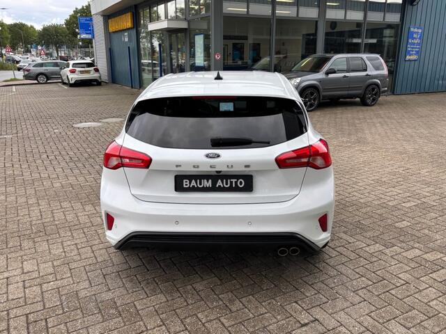 Ford FOCUS 1.0 ECOBOOST ST-LINE AUTOMAAT NAVI LMV PDC-CAMERA WINTERPACK