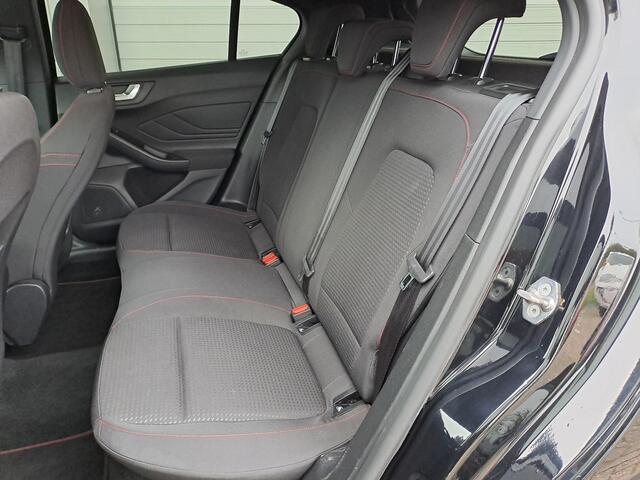 Ford FOCUS 1.0 EcoBoost ST-Line Business, Stoel/Stuurverwarming, Cruise Control, Android auto,