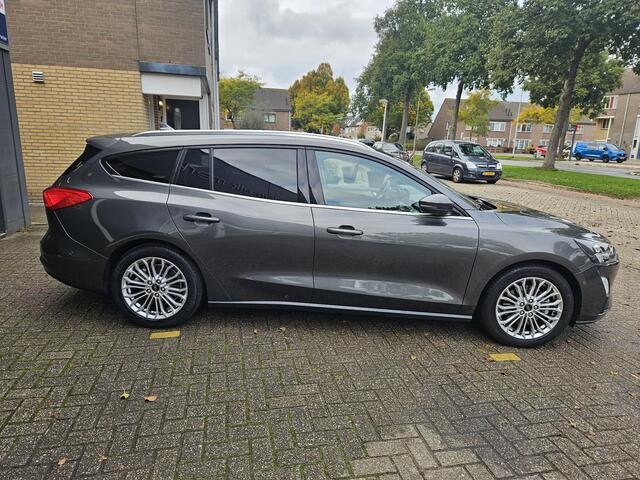 Ford FOCUS Wagon 1.0 EcoBoost Titanium Business ADAP CRUISE/ LMV/ CLIMA/ WINTERPACK/ CAMERA/ LED