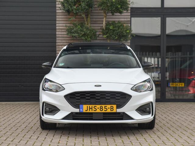 Ford FOCUS Wagon 1.5 EcoBoost ST Line Business