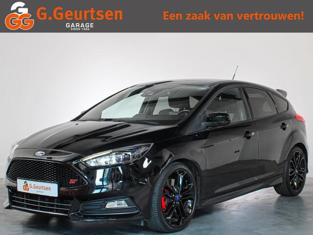 Ford FOCUS 2.0 ST Recaro, SYNC, Stoel/Stuurverwarming, Cruise Control, Bluetooth