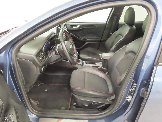 Ford FOCUS 1.0 EcoB Hybrid ST Line X Leer Panoramadak Camera Winter pack Ad Cruise B&O Wagon Dealeronderhouden