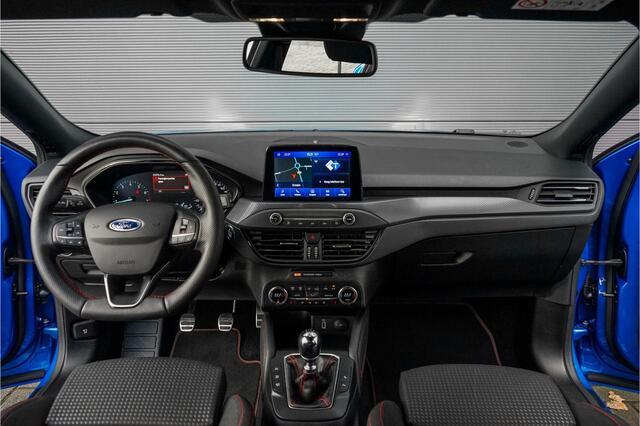 Ford FOCUS 1.5 EcoBoost ST Line Business B&O Camera Trekhaak Stuurwielverw