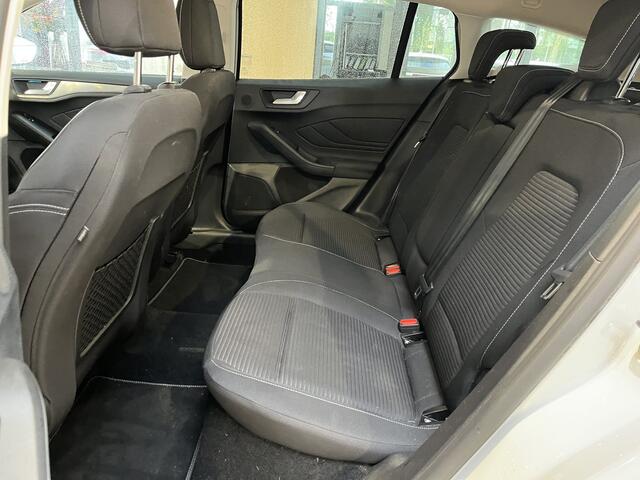 Ford FOCUS Wagon EcoBoost Hybrid Titanium X Business | Elek. Trekhaak | Camera | Elek. Klep | B&O | Keyless | 1e Eigenaar