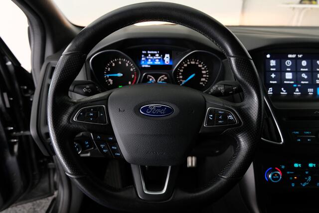 Ford FOCUS 1.0 ST-Line | TREKHAAK | CRUISE | CLIMA | CARPLAY |