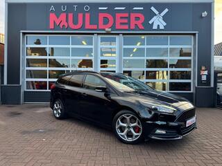 ford-focus-st-250pk---carplay---rec