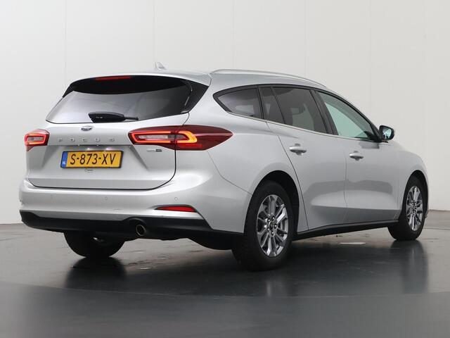 Ford FOCUS Wagon 1.0 EcoBoost Hybrid Titanium | Navigatie | Climate Control | Cruise Control | Parkeersensoren |