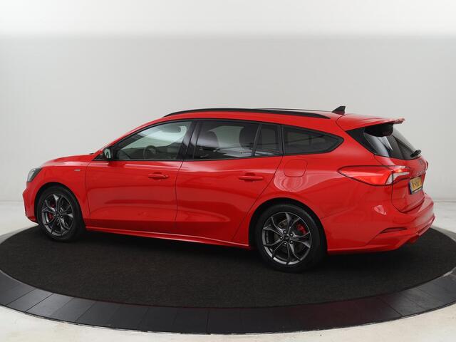 Ford FOCUS 1.0 EcoBoost Hybrid ST Line X | Stoel & stuurverwarming | Adaptive cruise | Camera | Keyless | Carplay | Climate control | Digital Cockpit | Full LED | DAB | Bluetooth | Getint glas