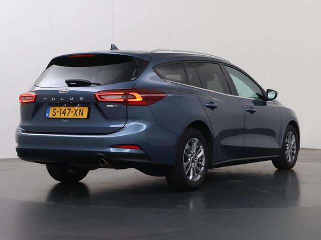 Ford FOCUS Wagon 1.0 EcoBoost Hybrid Titanium | Navigatie | Climate Control | Cruise Control | Parkeersensoren |