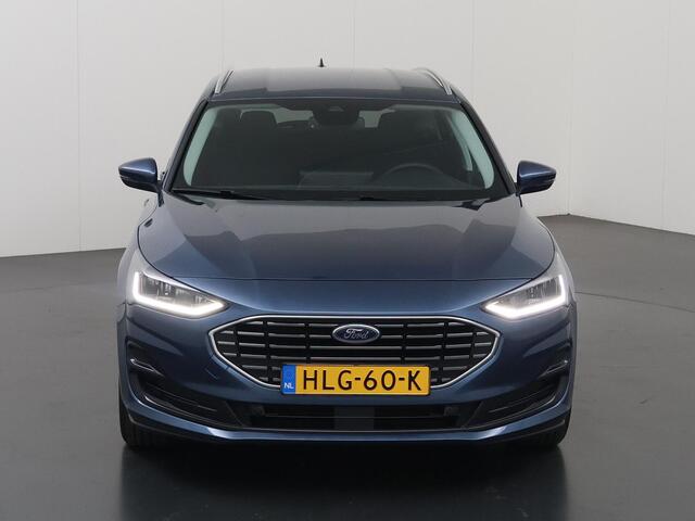 Ford FOCUS Wagon 1.0 EcoBoost Hybrid Titanium | Trekhaak | Winterpakket | Cruise Control | Climate Control | Navigatie |