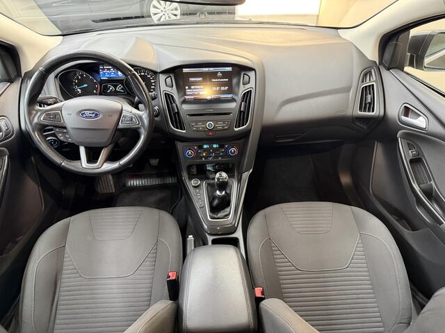 Ford FOCUS Wagon 1.5 Titanium, 150Pk, 2016, Navigatie, Parkeersensoren, Cruise control, Climate control, Elektrische ramen, Bluetooth audio, Elektrische spiegels
