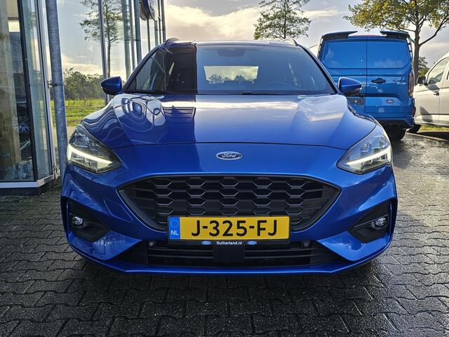 Ford FOCUS Wagon 1.5 EcoBoost ST-line Business 150 pk | Full led | PDC v+a | Trekhaak afneembaar | Keyless entry | Winterpack | Camera | Lane assist etc.