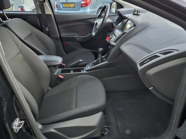 Ford FOCUS Wagon 1.0 Lease Edition *AC*Navi*Apple Carplay/Android Auto