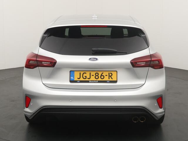 Ford FOCUS EcoBoost Hybrid 125pk ST-Line | Nw model I Winter Pack | Sync 4 I Climate I Navi I All Seasonbanden