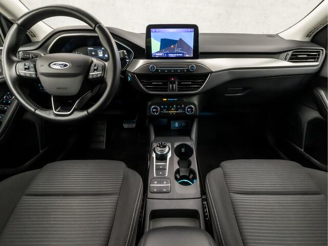 Ford FOCUS Wagon 1.0 EcoBoost Titanium Sport Automaat (APPLE CARPLAY, GROOT NAVI, CLIMATE, TREKHAAK, SPORTSTOELEN, KEYLESS, LED KOPLAMPEN, LM VELGEN, LANE ASSIST, NIEUWSTAAT)