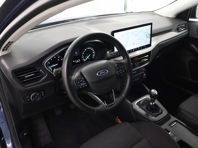 Ford FOCUS Wagon 1.0 EcoBoost Hybrid Titanium | Navigatie | Climate Control | Cruise Control | Parkeersensoren |