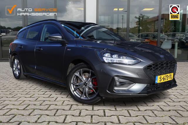Ford FOCUS Wagon 1.0 EcoBoost Hybrid ST-Line | Camera | Trekhaak | Winter Pakket |