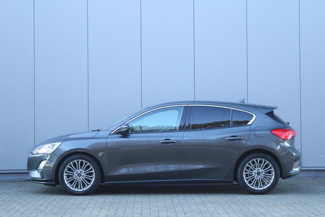 Ford FOCUS 1.0 EcoBoost 125pk Titanium Business | LED | Camera | Navigatie | Stoel- en stuurverwarming | B&O