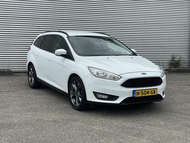 Ford FOCUS Wagon 1.5 Titanium|17"LM|Stoel/Stuur Verwarming