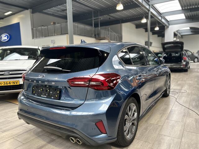 Ford FOCUS ST-Line EcoBoost Hybrid 155 pk | Winter Pack | AGR Stoel | Camera | Adapt. cruise | B&O | Full Led |