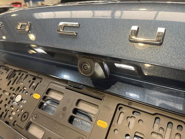 Ford FOCUS ST-Line EcoBoost Hybrid 155 pk | Winter Pack | AGR Stoel | Camera | Adapt. cruise | B&O | Full Led |