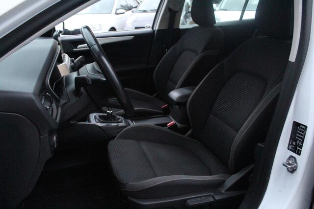 Ford FOCUS Wagon 1.0 EcoBoost Trend Edition Business!!Gearbox broken!!