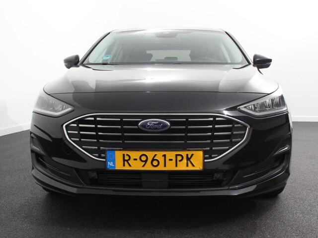 Ford FOCUS 1.0 EcoBoost 125pk Titanium Style | Navigatie | Parkeer pakket | Winter pakket | Stoel en stuur verwarming | Climate Control | Led | Extra getint glas