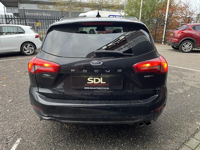 Ford FOCUS Wagon 1.0 EcoBoost ST Line Business // ADAPT. CRUISE // DODEHOEK // CLIMA // CAMERA+SENSOREN // NAVI+CARPLAY // STUUR+STOELVERWARMING //
