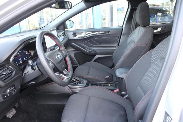 Ford FOCUS Wagon 1.0 EcoBoost Hybrid ST Line X 155pk | Trekhaak afneembaar | Panoramadak | Bang&Olufsen | Adaptive cruise control | Winter Pack | All season banden | Camera