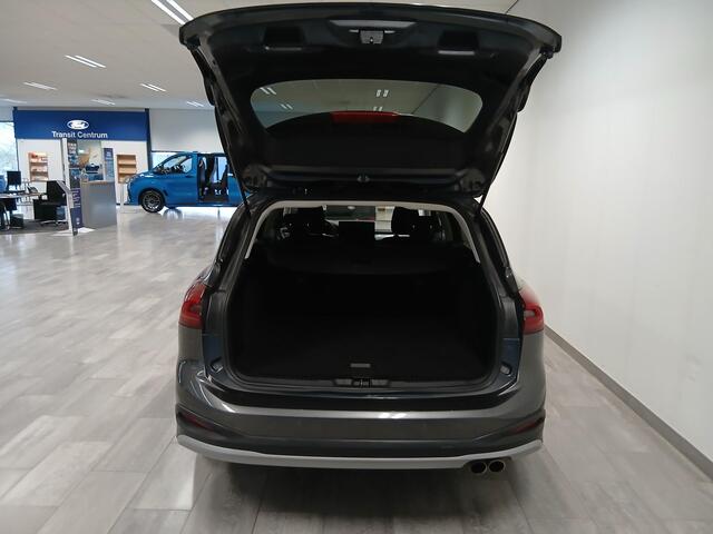 Ford FOCUS Wagon 1.0 EcoBoost 155PK Hybrid Active X * Automaat * Winter pack * Dode hoek detectie * Adaptieve Cruise control *