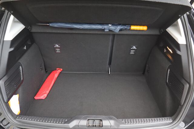 Ford FOCUS 1.0 EcoBoost Trend Edition Business NL-Auto!! Apple Car-Play I PDC