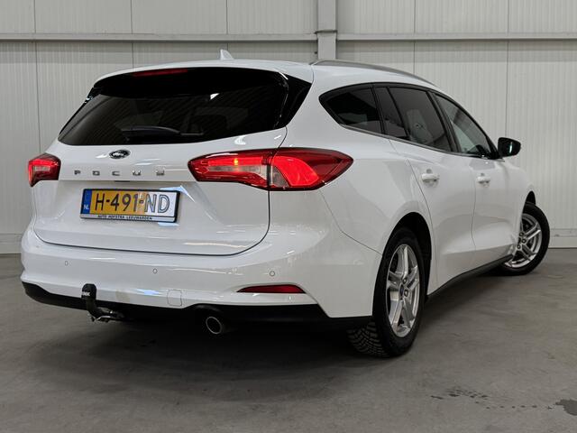 Ford FOCUS Wagon 1.0 EcoBoost Edition Business LED NAVI PDC TREKHAAK LMV