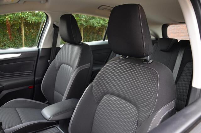 Ford FOCUS Wagon 1.0 EcoBoost Trend Edition Business Navi/Pdc/Ecc/Led/Stoel Stuur & ruitverwarming/Cr-Controle/Achteruitrij camera/Lmv/Trekhaak