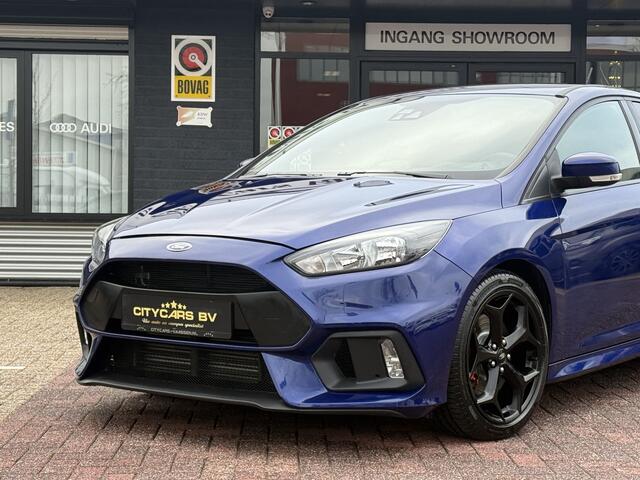 Ford FOCUS 2.0 ST RS Look 251 pk apple carplay pdc v/a Recardo stoelen half leder/stof 1e eigenaar dealer onderhouden