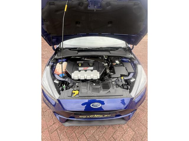 Ford FOCUS 2.0 ST RS Look 251 pk apple carplay pdc v/a Recardo stoelen half leder/stof 1e eigenaar dealer onderhouden