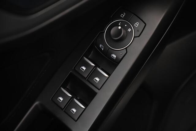 Ford FOCUS Wagon 1.0 EcoBoost Hybrid ST Line Style 125PK Navigatie Achteruitrijcamera Climate Stuur & Stoelverwarming 17 inch LMV