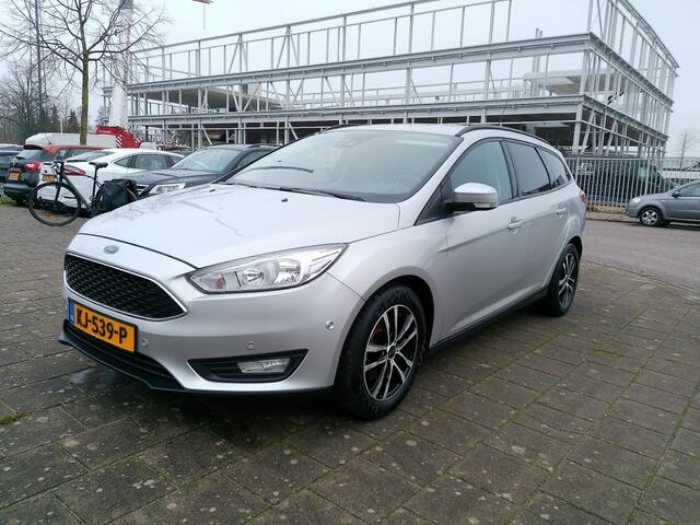 Ford FOCUS 1.0 TITANIUM