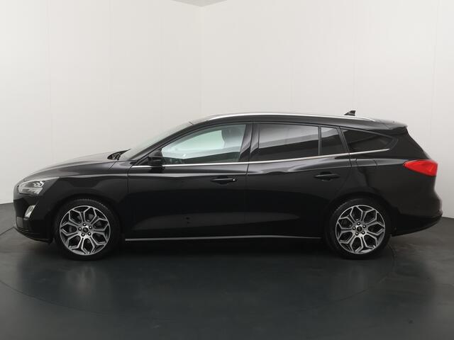 Ford FOCUS Wagon 1.0 125PK Titanium X Business | 18-inch | Elektr. achterklep | Full LED | Trekhaak | Winter Pack | All season |