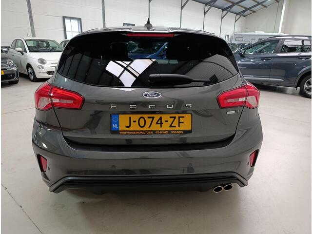 Ford FOCUS 1.0 EcoBoost Hybrid ST Line X Business Climate controle | Navigatiesysteem |Parkeersensoren |Led verlichting | Cruise controle