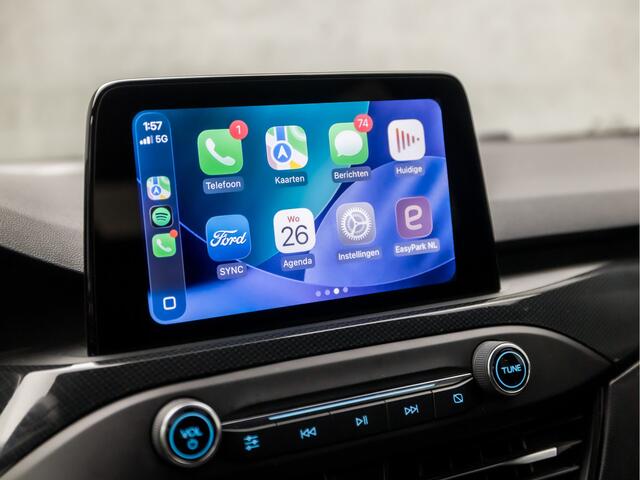 Ford FOCUS Wagon 1.5 EcoBoost ST Line X 150Pk Automaat (VIRTUAL COCKPIT, APPLE CARPLAY, GROOT NAVI, STUUR/STOELVERWARMING, CAMERA, SPORTSTOELEN, KEYLESS, LED KOPLAMPEN, NIEUWSTAAT)