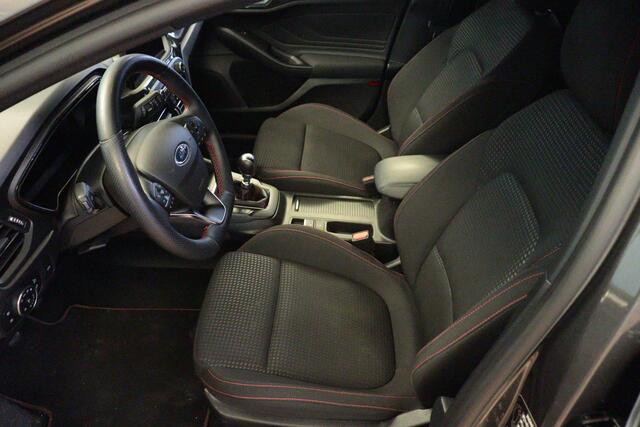 Ford FOCUS Wagon 1.0 EcoBoost Hybrid ST Line X Business | NAVI | CAMERA + PDC | VRUIT / STUUR / STOELVERW | ADAP CRUISE | B&O AUDIO |