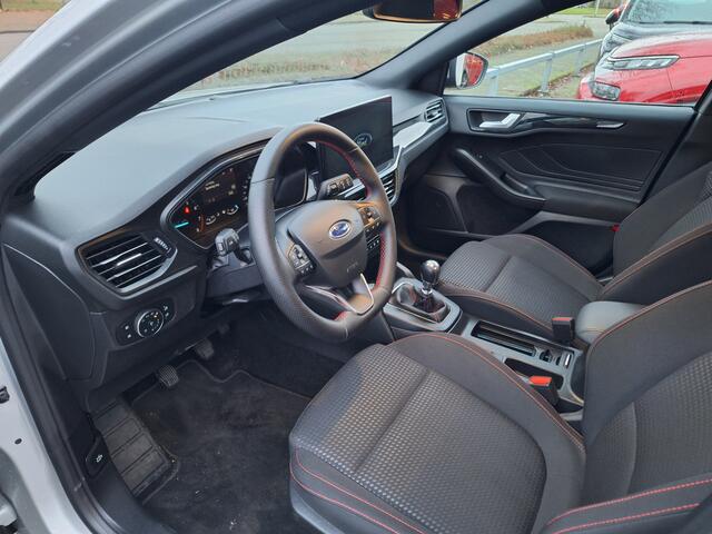 Ford FOCUS Wagon 1.0 EcoBoost Hybrid ST Line