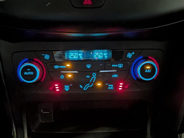 Ford FOCUS Wagon 1.0 Titanium Airco, Cruise Control, Trekhaak, Stuurbekrachtiging