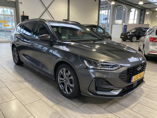 Ford FOCUS Wagon EcoBoost Hybrid 125 pk ST Line | Winter Pack | 4 seiz. banden | Navi | Clima | Cruise | Dr. loos Apple Carplay