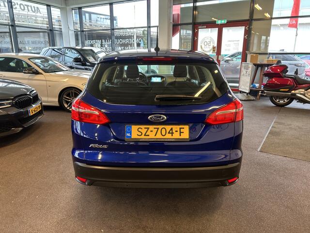 Ford FOCUS Wagon 1.5 TDCI Titanium | Cruise control | Climate control | Park assist | Navigatie | Apple carplay | Nederlands geleverd
