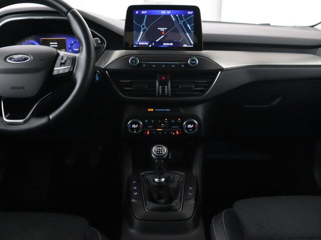 Ford FOCUS 1.0 EcoBoost Hybrid Titanium X | Stoel & stuurverwarming | Adaptive cruise | Half leder | Camera | Carplay | B&O Sound | Keyless | Navigatie | Climate control | Full LED