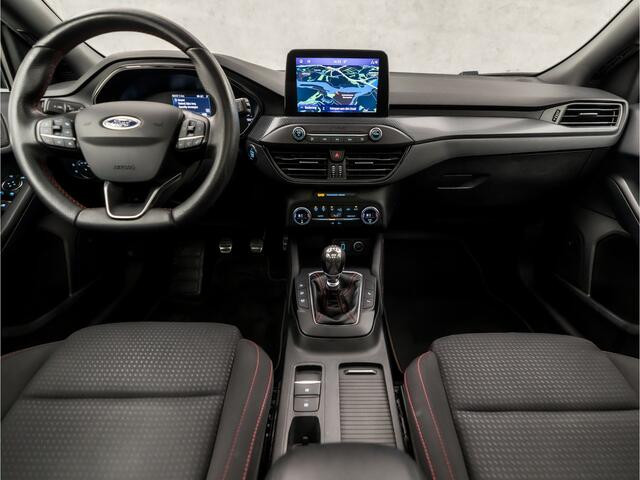 Ford FOCUS Wagon 1.0 EcoBoost ST Line (PANORAMADAK, APPLE CARPLAY, GROOT NAVI, CLIMATE, ADAPTIVE CRUISE, SPORTSTOELEN, BANG&OLUFSEN, GETINT GLAS, CAMERA, NIEUWSTAAT)