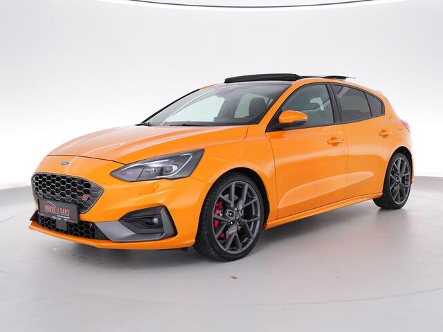 Ford FOCUS ST-3 2.3 280pk PERFORMANCE PACK |dealer onderhouden|panoramadak|B&O|HUD|adaptive cruise control|Apple Carplay|BLIS|winterpack|elek. verstelbare stoelen|lane assist|